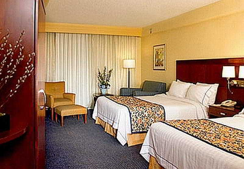 Courtyard By Marriott Fort Lauderdale Airport & Cruise Port Dania Beach Zimmer foto