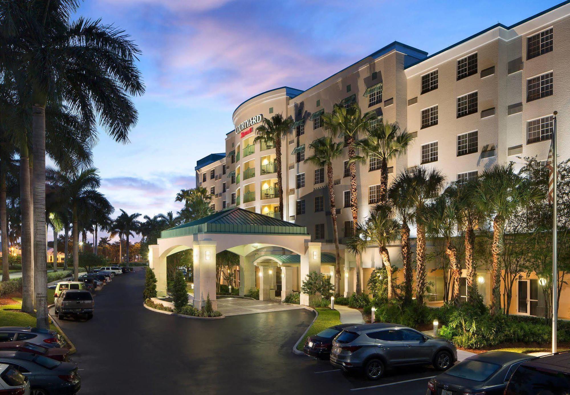 Courtyard By Marriott Fort Lauderdale Airport & Cruise Port Dania Beach Exterior foto